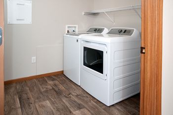 Full size washer & dryer